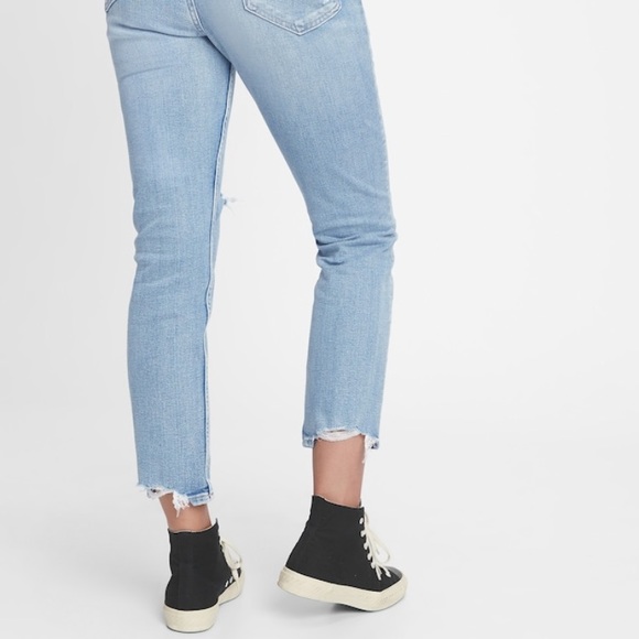 NWT Gap High Rise Vintage Slim Destructed Light Wash Jeans - Picture 3 of 3